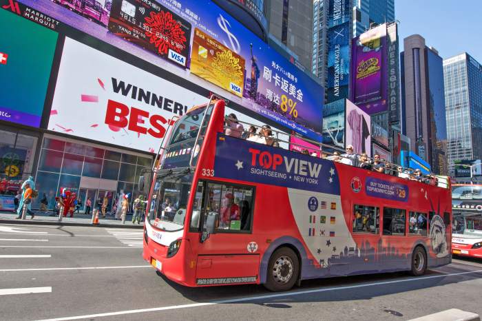 City hop nyc bus tour off york tours cruise sightseeing liberty statue manhattan topview tripadvisor close editor attractions travelmag